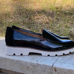 Vionic Kensley Loafer New